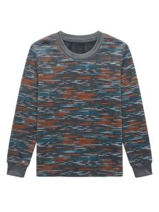 Primer plano de la camiseta jaspeada de terciopelo suave del pijama de invierno SOY