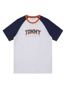 Camiseta Tommy Hilfiger de algodón orgánico blanca