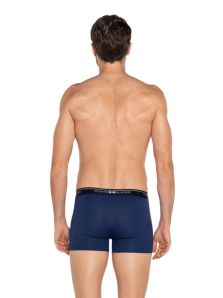 Detalle de la goma elástica con logotipo Punto Blanco Basix.