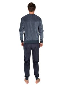 Pijama Massana de hombre de velour visto por detrás con pantalón liso