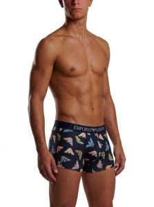 Ropa interior masculina premium Emporio Armani en color azul marino con estampado moderno de águilas