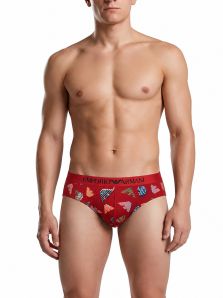 Ropa interior masculina premium Emporio Armani en color rojo cereza con estampado moderno de águilas